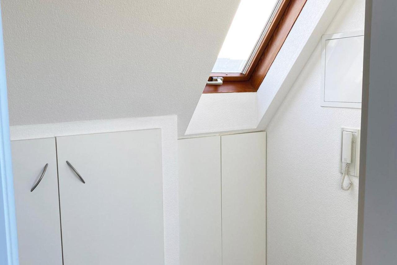 Gemütliche 2 Zimmerwohnung mit TV und WLAN Wendlingen am Neckar Exterior foto